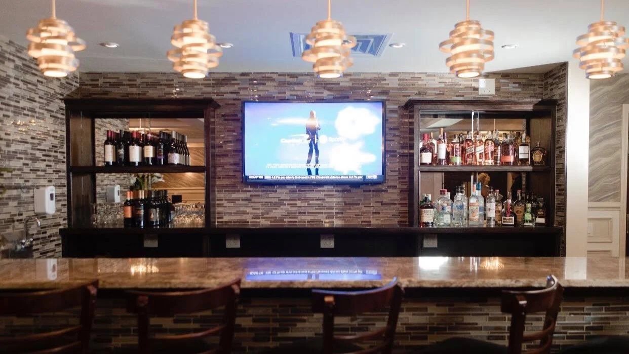 Freddie's Tavern, view 2